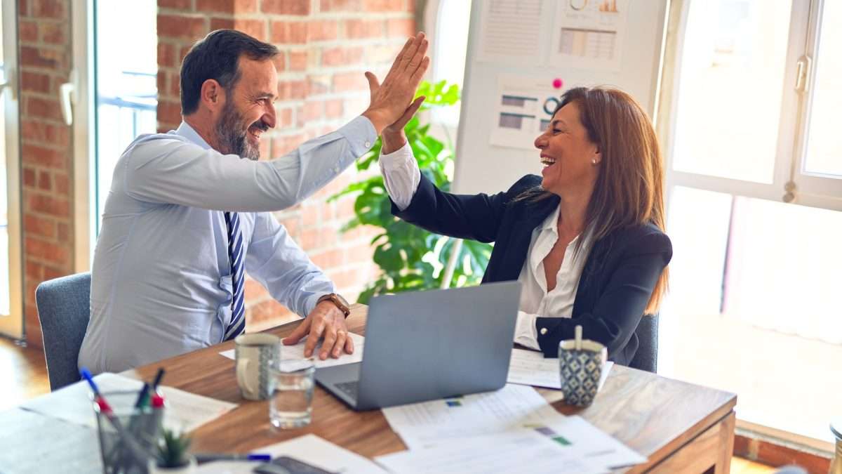 ETF Investing for Beginners: Index Funds, Dividend ETFs, and Long-Term Portfolio Strategies