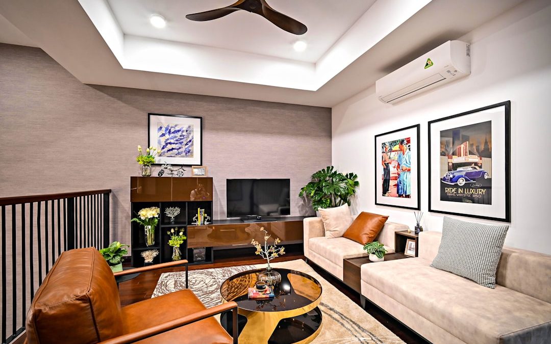 4K Ultra Short Throw Projectors: Cinema Experience at Home