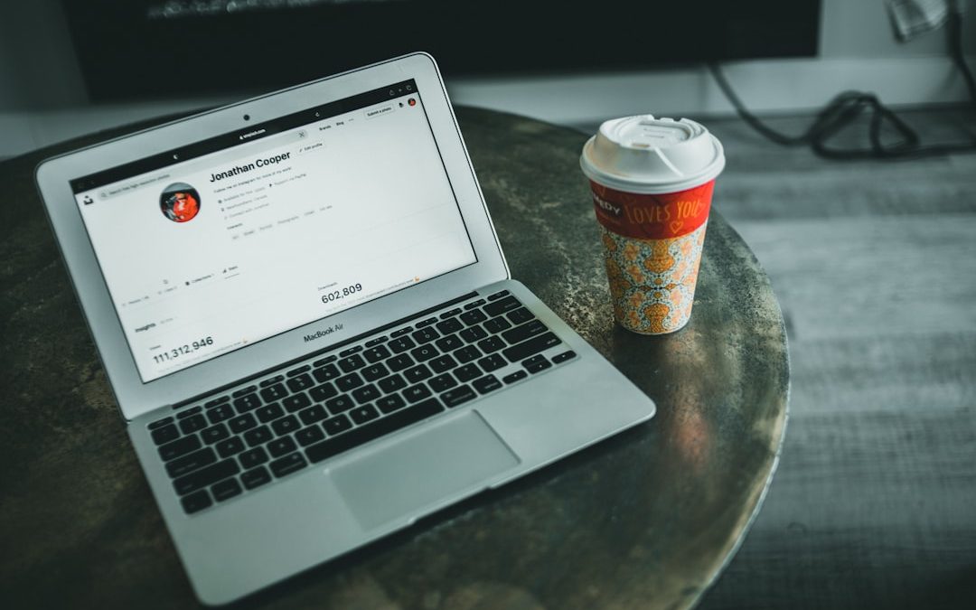 How to Prompt ChatGPT to Create a Complete PowerPoint