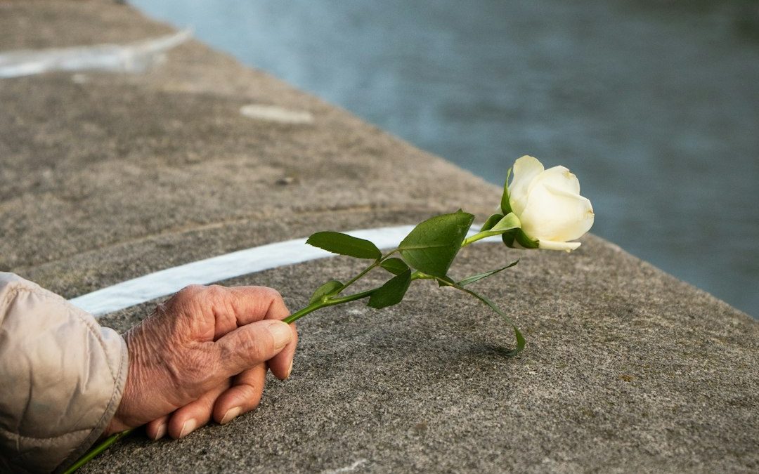 Why People Use Black Profile Pictures on Facebook?