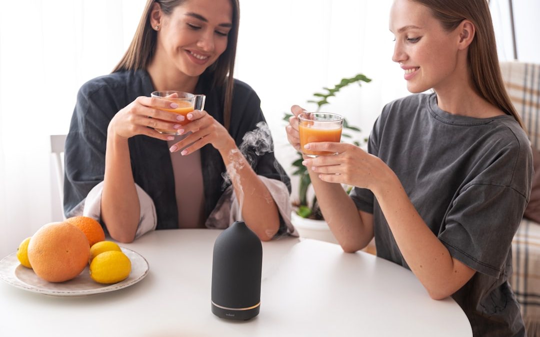 Top 4 Voice-to-Ticket & Voice-Assist Tools Chefs Use to Capture Orders Hands-Free in Busy Service