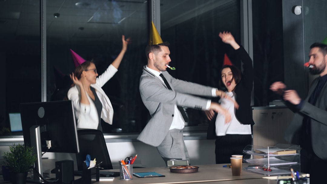 7 Benefits of Outbound Dialing Software for Sales and Customer Service Teams